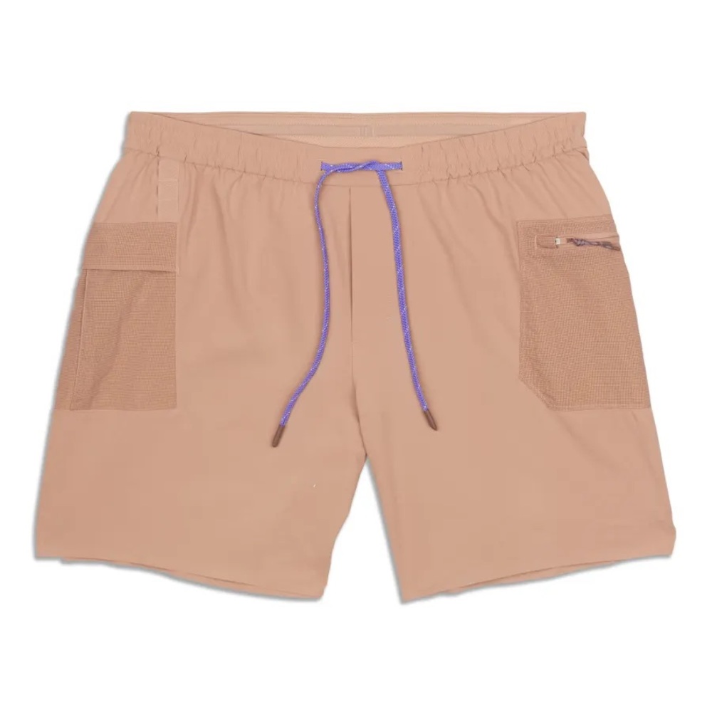 NWT Lululemon Water-Repellent Hiking Short 8” - M